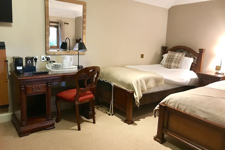Room 19 of 36