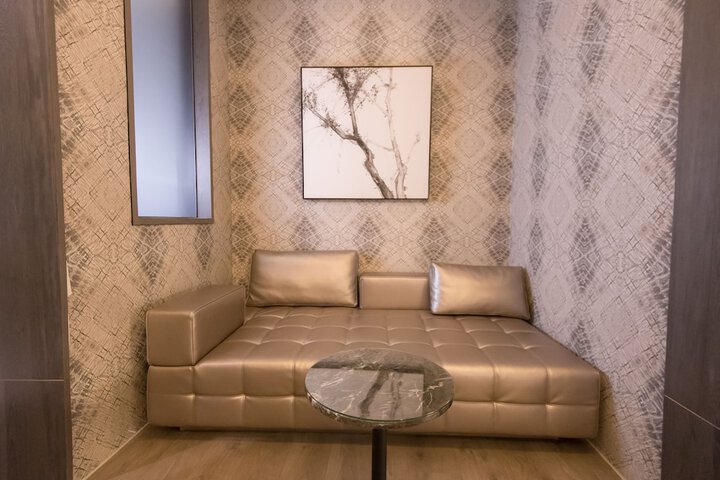 Room 4 of 71