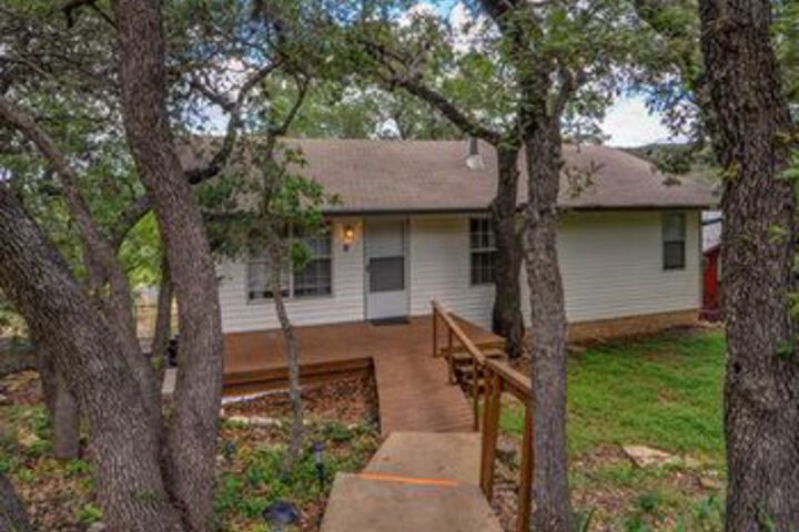 Image of Waters Edge Retreat at Canyon Lake by RedAwning