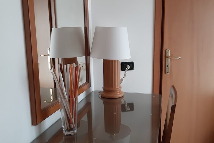Room 25 of 67