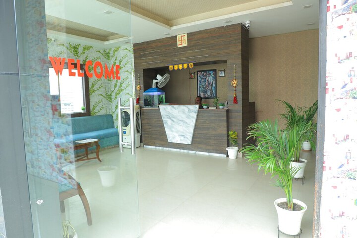Hotel Interior 6 of 45