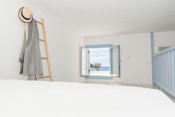 Room 6 of 20