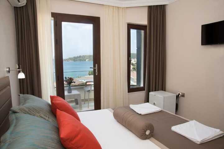 Hero Image 1 of 12