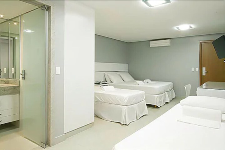 Room 13 of 45
