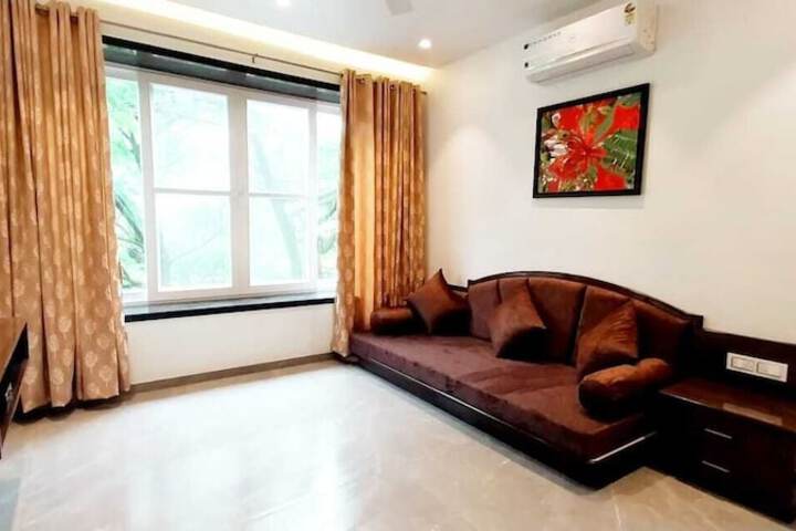 Room 12 of 39