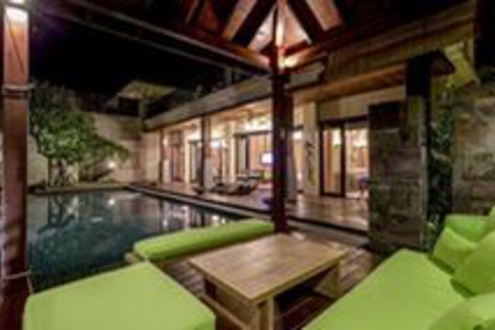Pool 22 of 29