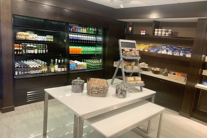 Snack bar