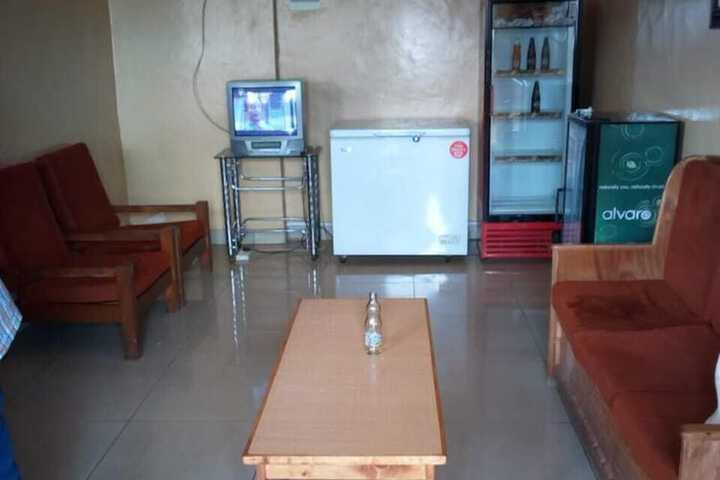 Room 3 of 12