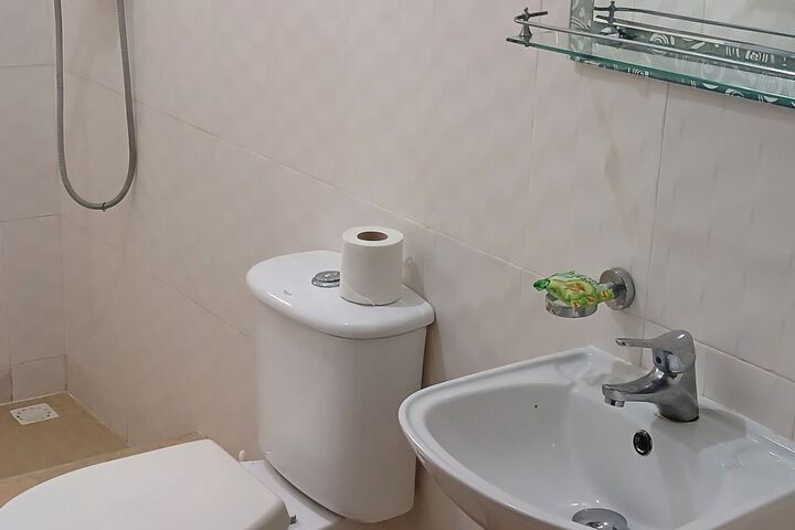 Room 2 of 14