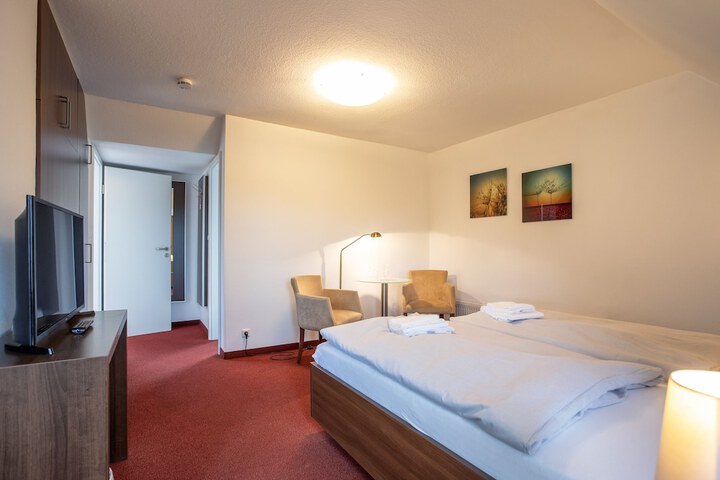 Room 12 of 53