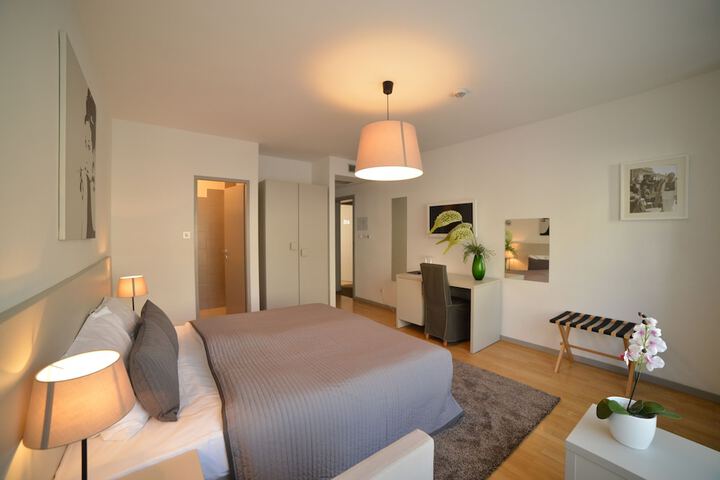 Room 20 of 79