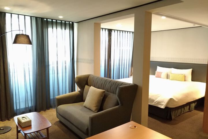 Room 52 of 92