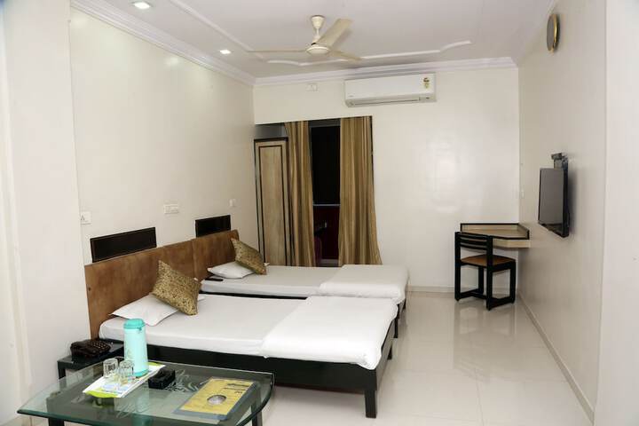 Room 12 of 56