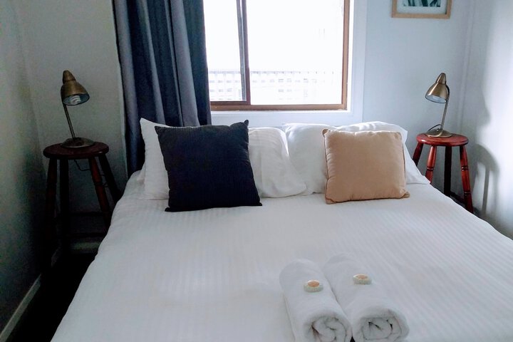 Room 9 of 52