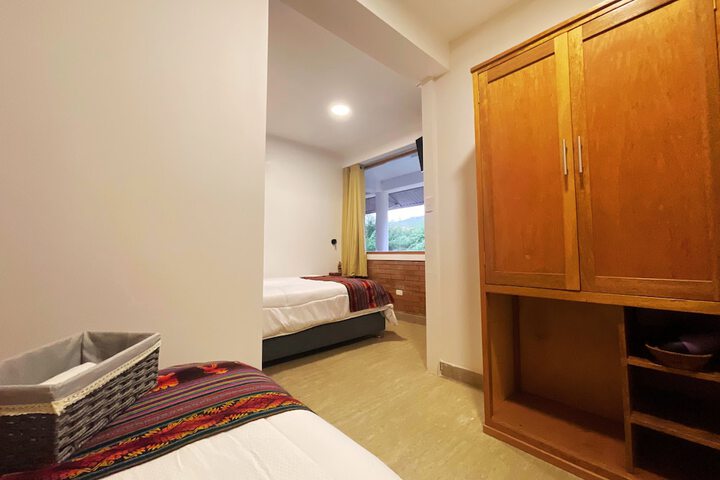 Room 6 of 56
