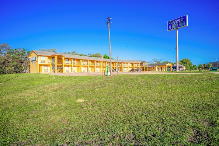 Hotel 54 of 56