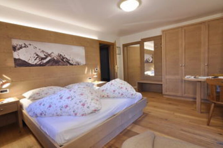 Room 22 of 45