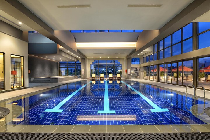 Pool 157 of 243