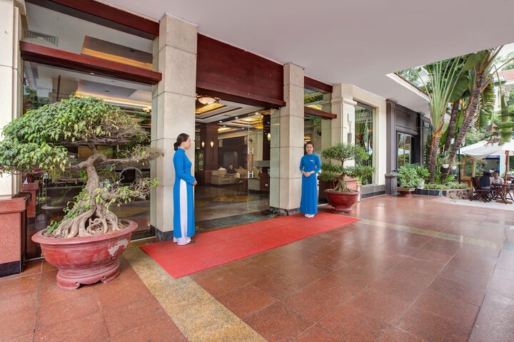 Hotel Interior 6 of 22