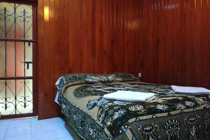 Room 5 of 21