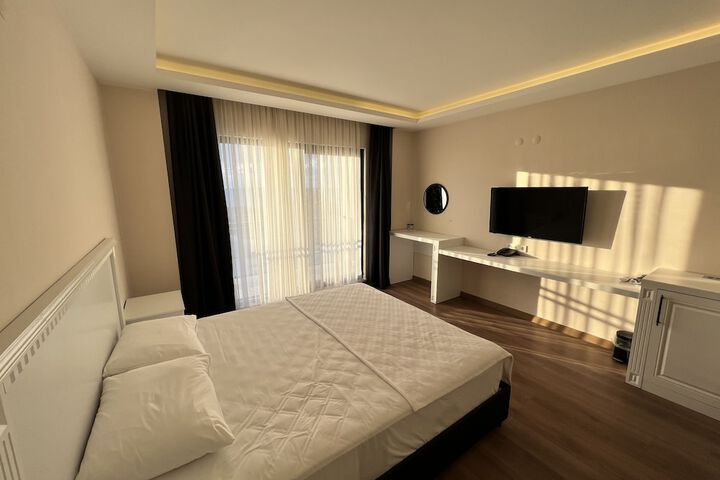Room 7 of 26