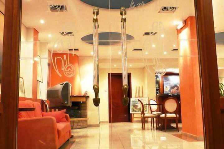 Hotel 44 of 48