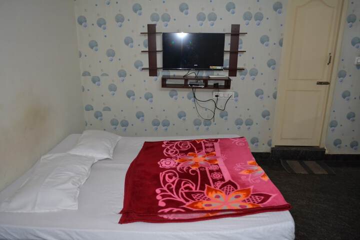 Room 16 of 22