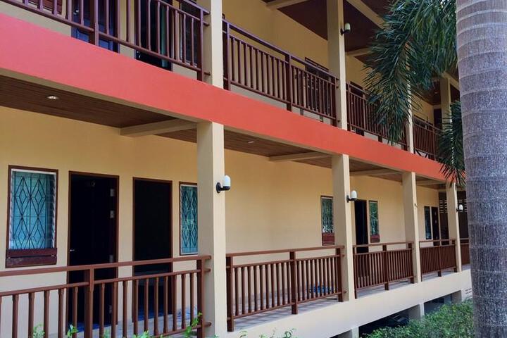 Hotel 1 of 6