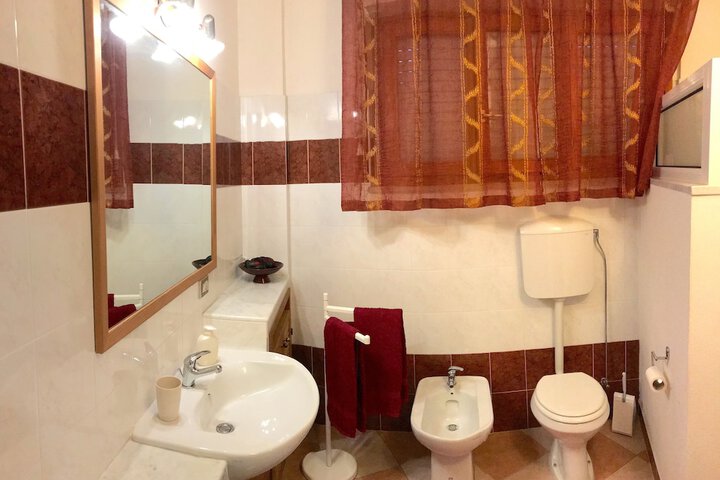 Room 20 of 30