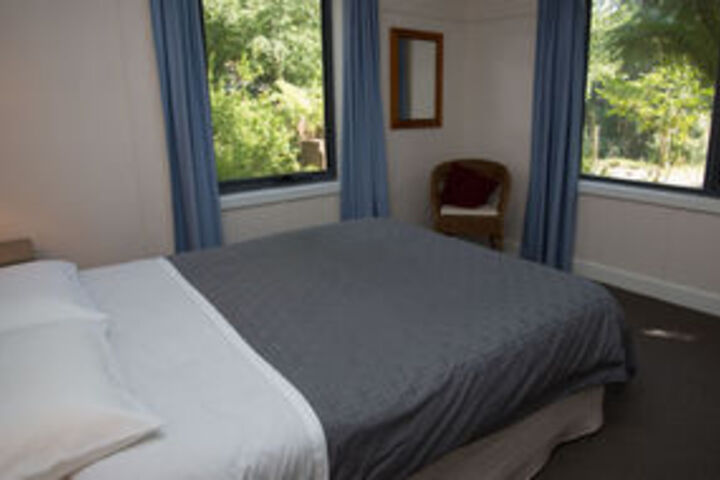 Room 43 of 68