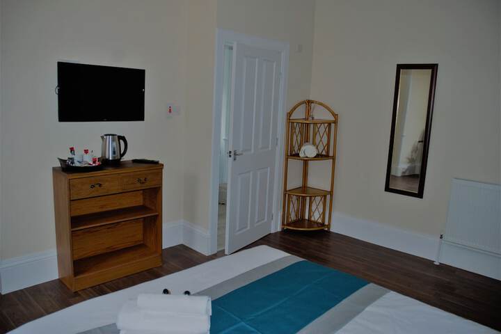 Room 14 of 53