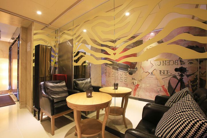 Hotel Interior 24 of 127
