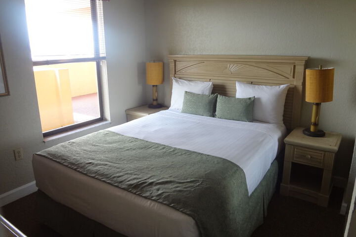 Room 3 of 21