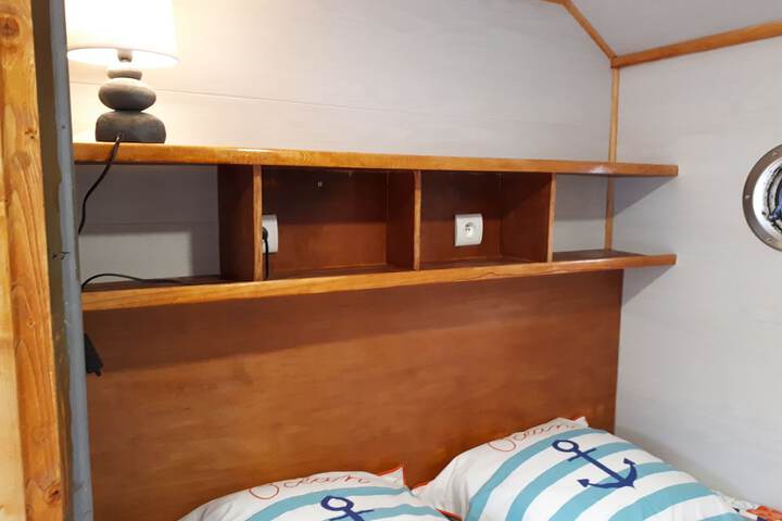 Room 11 of 26