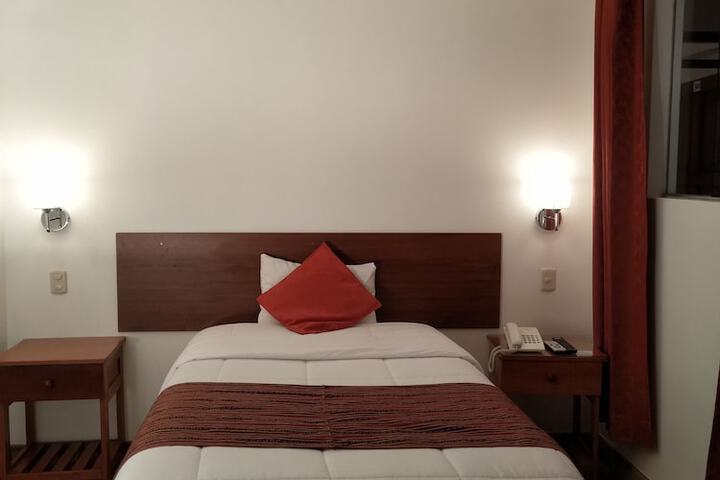 Room 13 of 69