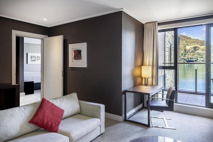 Room 30 of 109