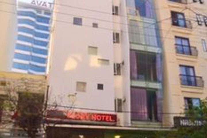 Hotel 50 of 64
