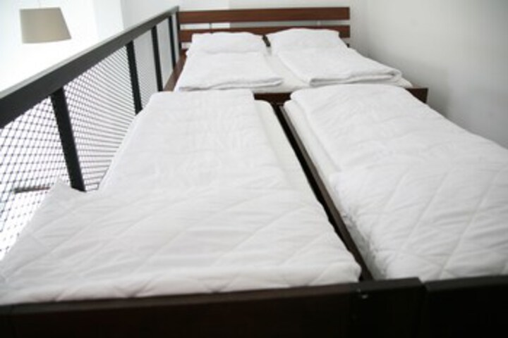 Room 209 of 275