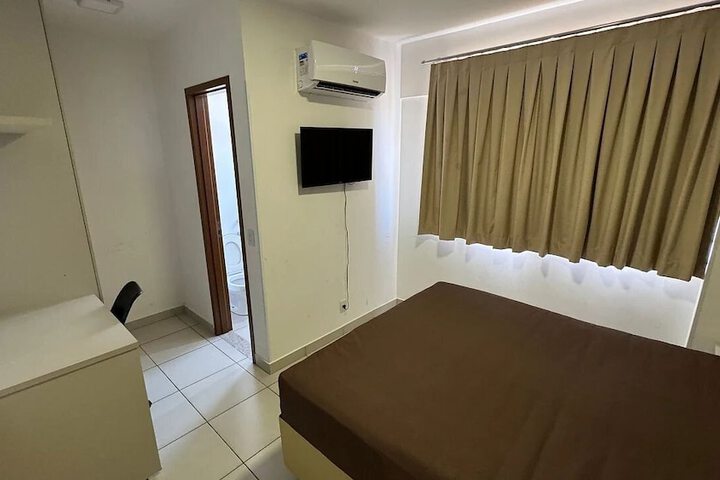 Room 30 of 146