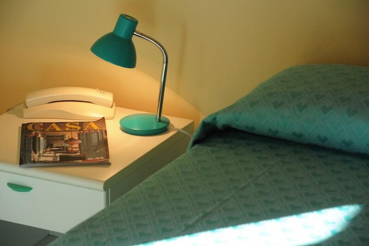 Room 16 of 61