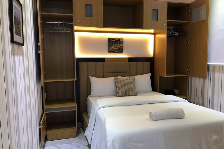 Room 18 of 288