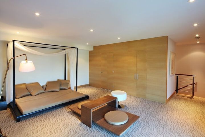 Room 19 of 60