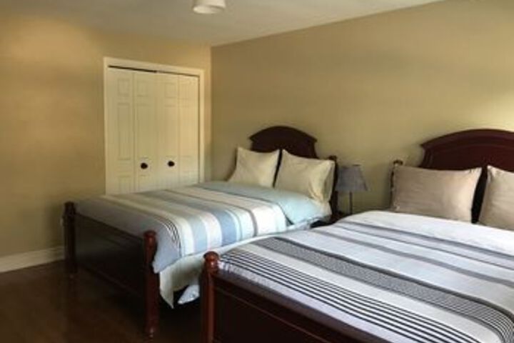 Room 7 of 28