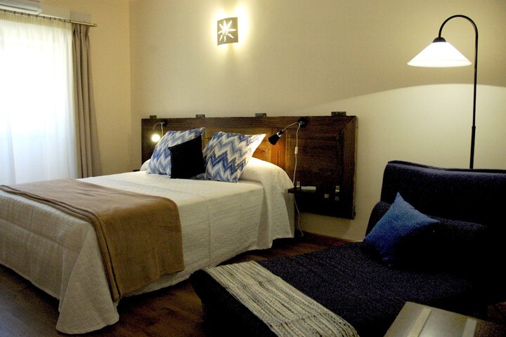 Room 7 of 105