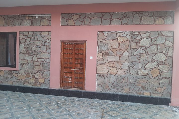 Room 30 of 51