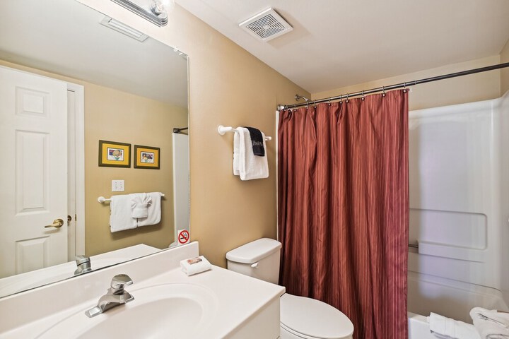 Room 16 of 54