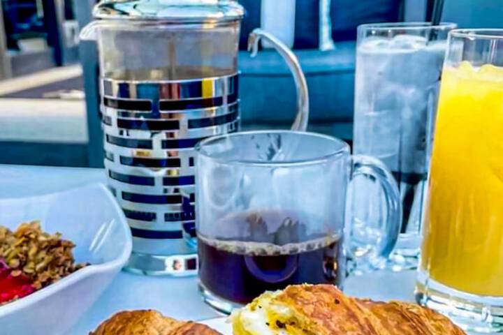 Breakfast meal