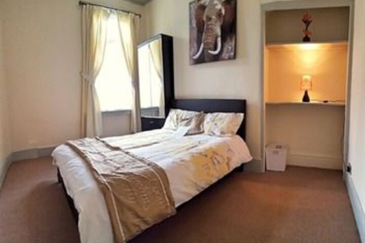 Room 2 of 24