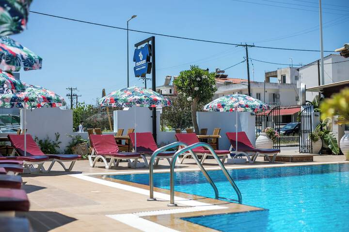 Pool 45 of 151