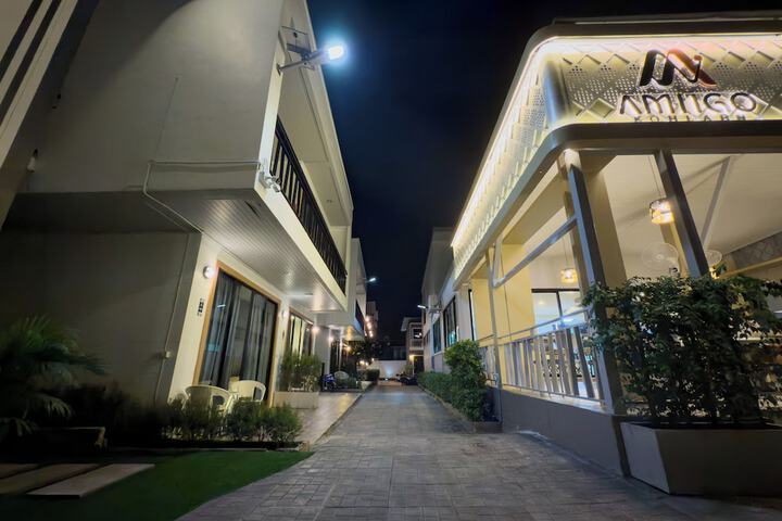 Hotel 56 of 57
